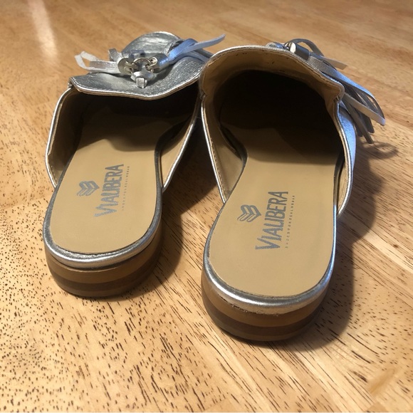 Women’s Vialibera Silver Leather Tassle Mules - Size 9 (Mex 26) - Picture 7 of 8